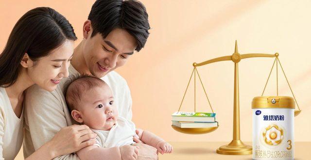 宝宝睡大人的枕头_婴儿放在大人枕头上睡好不好_宝宝睡大人的枕头会驼背吗